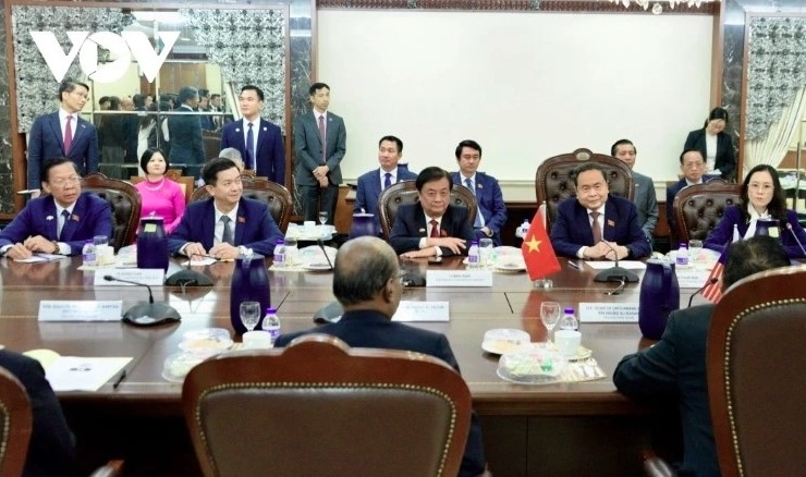 Vietnam, Malaysia pledge stronger parliamentary and ASEAN cooperation
